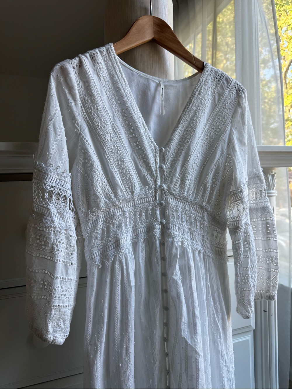 Anthropologie White Lace Maxi Dress Women’s US 4 / EU 36 - Picture 4 of 12